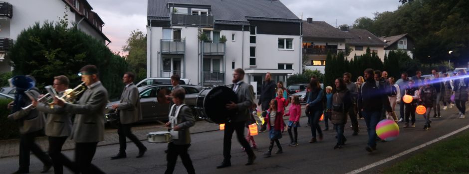Laternenumzug an Kirmessamstag