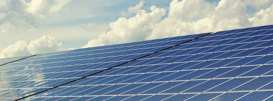 So viel Strom produzieren die neuen Photovoltaik-Anlagen auf Mainzer Kitas