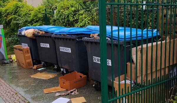 Altpapierentsorgung an den Containerplätzen