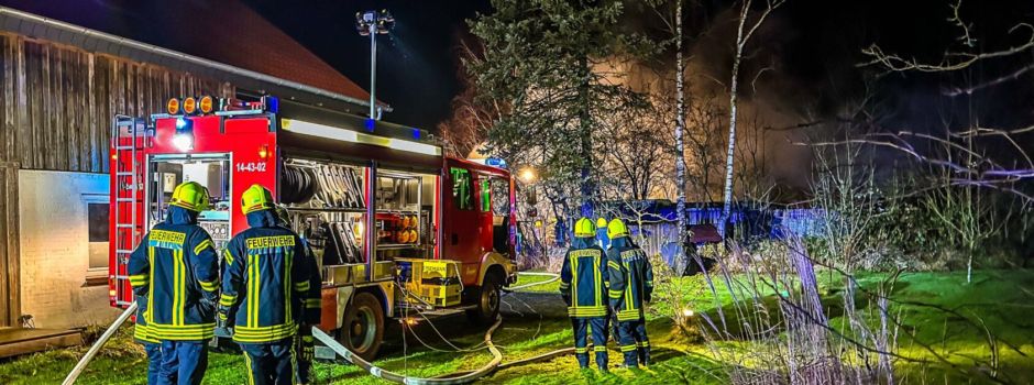 Saunahäuschen brennt aus