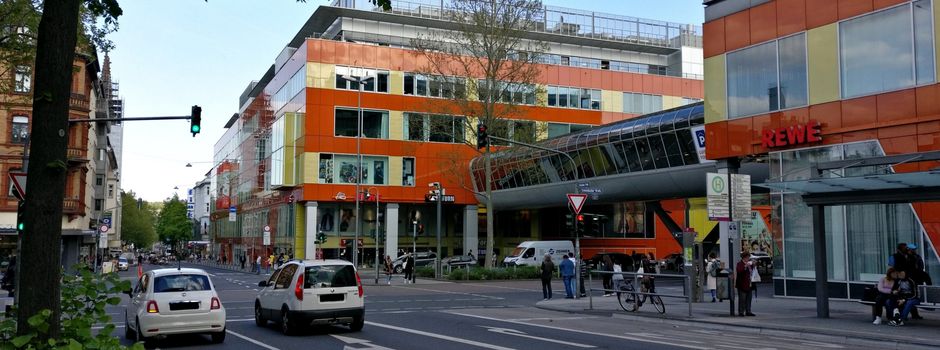 Neueröffnung: „New Yorker“ im LuisenForum