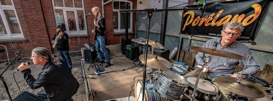 Klapprige Mofas und Rockmusik