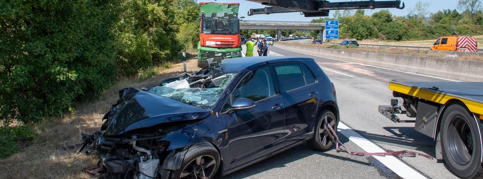 Schwerer Verkehrsunfall auf A671 bei Wiesbaden: 21-Jähriger schwer verletzt