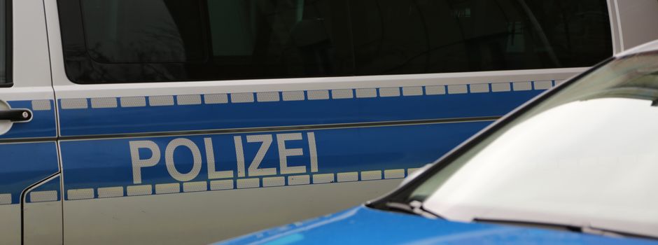Frauen gelangen in Einfamilienhaus und stehlen Wertgegenstände