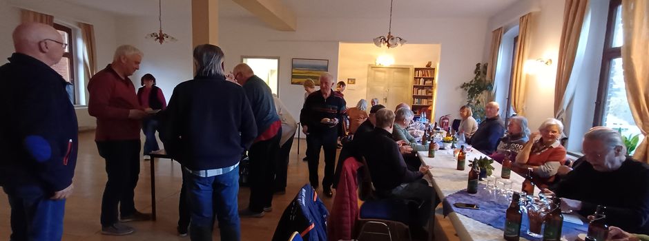 Stammtisch „Gemeindehaus offen“