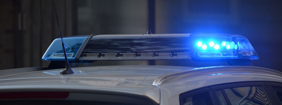 Maskierter Mann überfällt Wettbüro