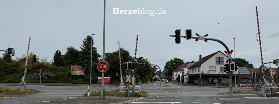 Die Kreuzung B64 in Herzebrock ist wieder komplett frei