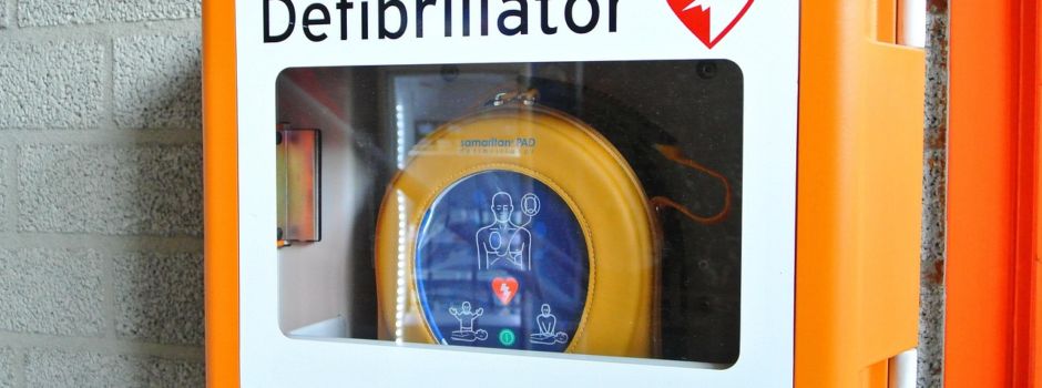 Notfall- Defibrillator am DGH