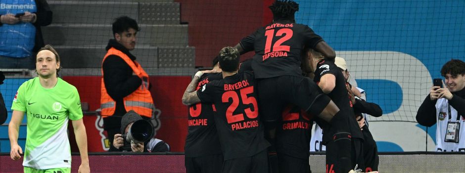 Leverkusen siegt unbeirrt von Bayerns Tor-Festival