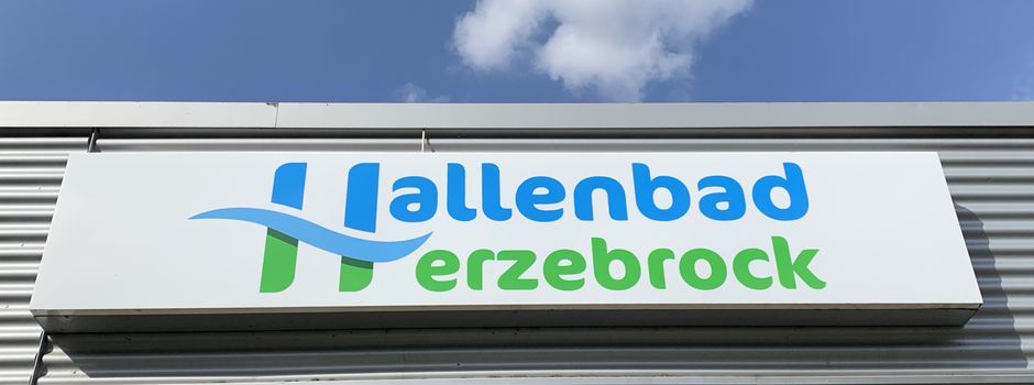 Plätze frei im Anfängerschwimmkurs und im Fortgeschrittenenkurs. Jetzt anmelden!