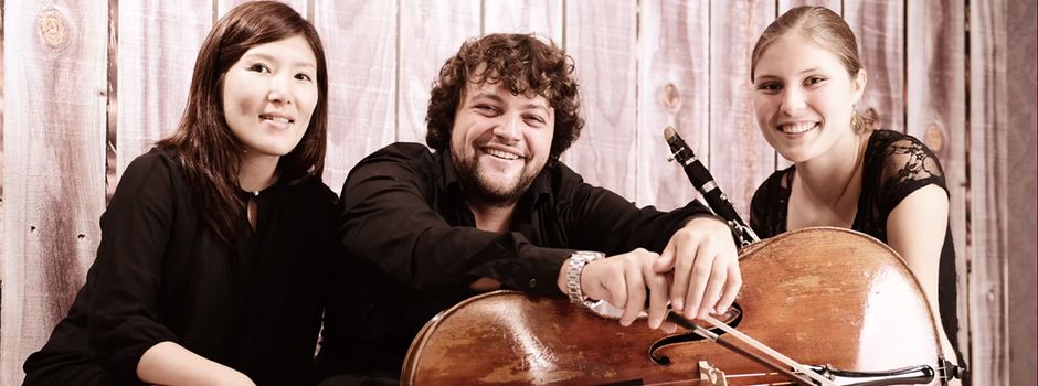 "Weihnachten ist verhext": Trio Magos gibt Familienkonzert in Dexheim