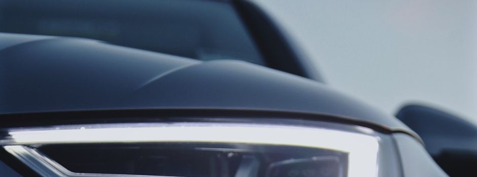 Zerstörungswut in Wiesbaden: Unbekannter zerkratzt sieben Autos