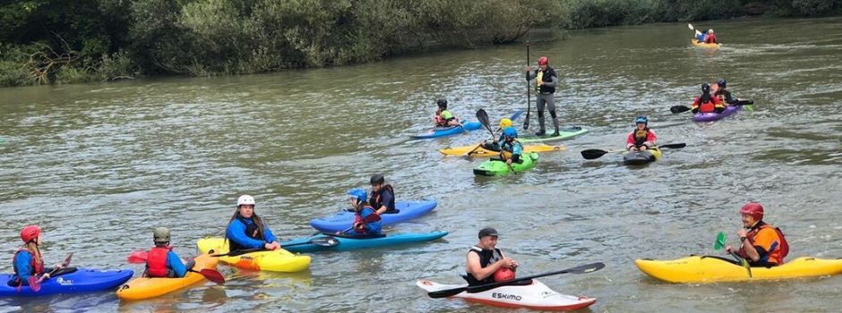 Saisonende „Abpaddeln“: Von Guntersblum nach Mainz auf dem Rhein