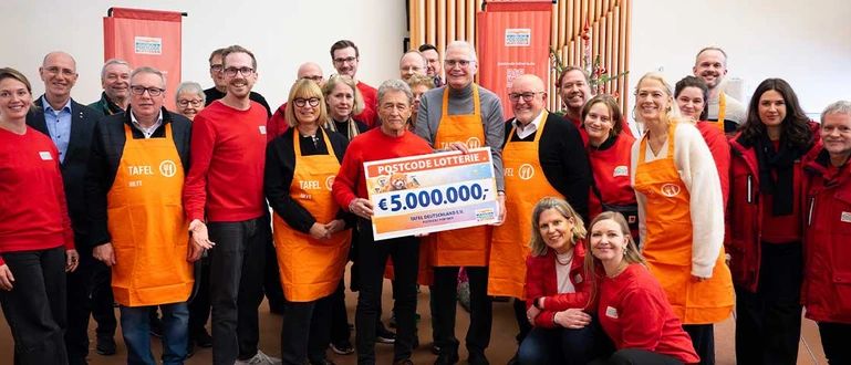 Warum Peter Maffay in Wiesbaden einen 5-Millionen-Scheck überreichte