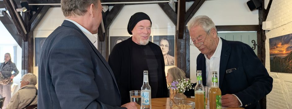 Vernissage „Küstenkonturen“ im GeesthachtMuseum! gefeiert