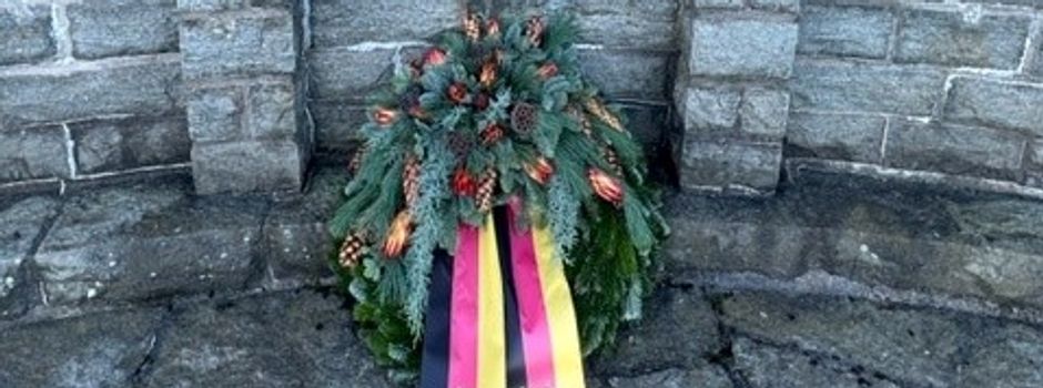 Gedenkfeier am Ehrenmal