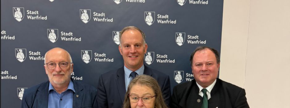 Stadt Wanfried ehrt Brigitte Geiser mit Silberner Ehrennadel