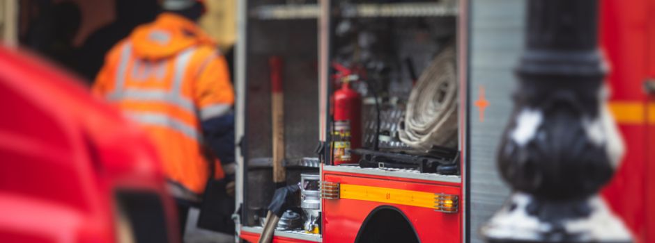 Großbrand im Hochhaus: Alle Bewohner evakuiert