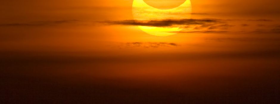 Wenn der Mond die Sonne verdeckt: Lokale Astrofotografen dokumentieren Himmelsereignisse