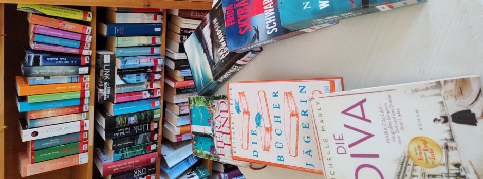 Neue Büchersendung eingetroffen