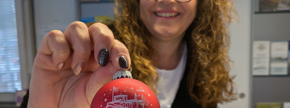 Die "Neue" ist da: Dieses Weihnachten hängt in Geesthachter Tannenbäumen die Piep!