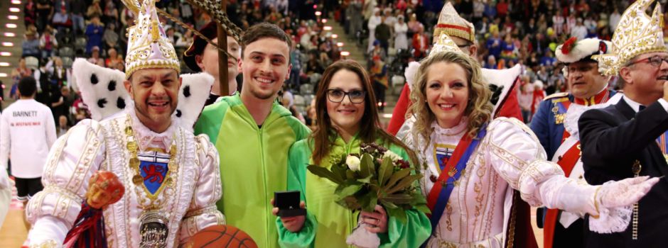 Sieg im Karnevalsspiel der Bonner Baskets