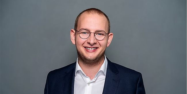 Bürgerdialog in Mommenheim: Joshua Schmitt stellt sich als neuer Landtagsabgeordneter vor