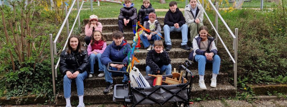Ranschbacher Messdiener und Kommunionkinder beim gemeinsamen Garren