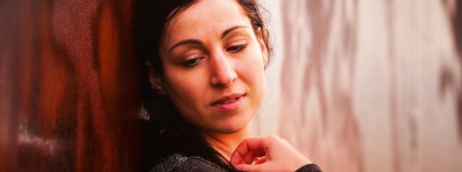 Emotionen und Chansons: Lasarah Sattler präsentiert „Herzenssachen“