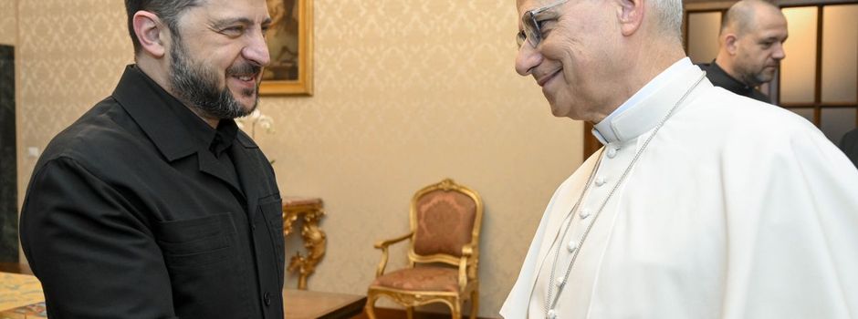 Friedensplan geht an USA - Selenskyj zu Gesprächen in Rom