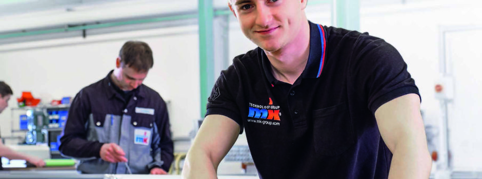 CNC-Dreher, Monteur und Auszubildender zum Feinwerkmechaniker (m/w/d) gesucht