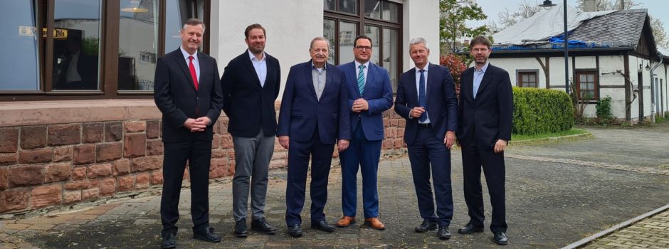 Kommt jetzt die Aartalbahn zurück?