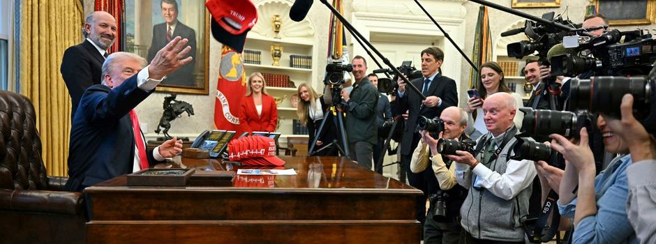 Reportervereinigung des Weißen Hauses wehrt sich gegen Trump