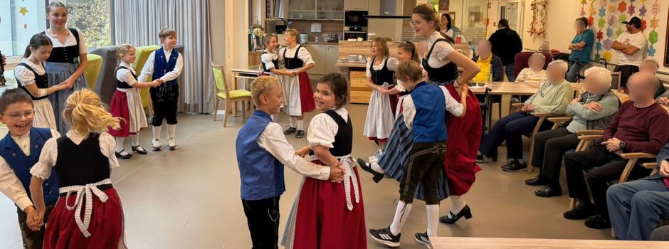 Trachtler-Nachwuchsgruppen sorgen für gute Stimmung in der Tagespflege Hirschau