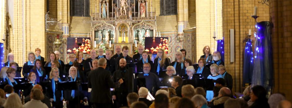 Die Candlelight Singers verzaubern in sechs Sprachen