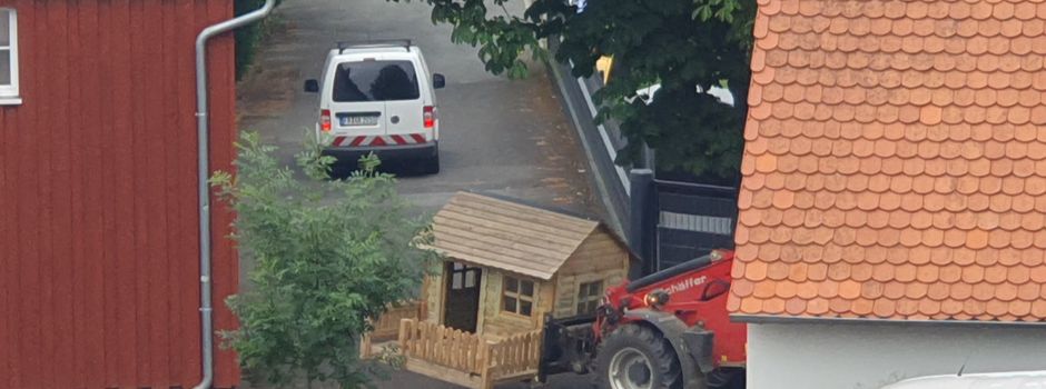 Ein Spielhaus geht auf die Reise ....