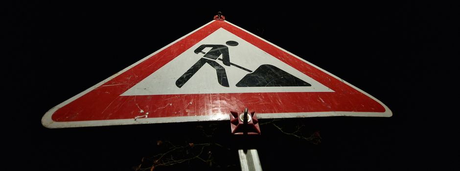 Fahrbahndecke wird saniert