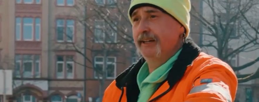 Mainzer Straßenfeger wird von SWR überrascht