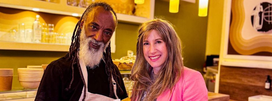 MoMa: Der „Moringa-Mann“ bringt afrikanisches Soulfood nach Wiesbaden