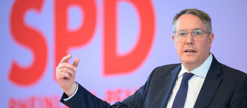 Noch-Regierungschef Schweitzer zum Fraktionschef gewählt