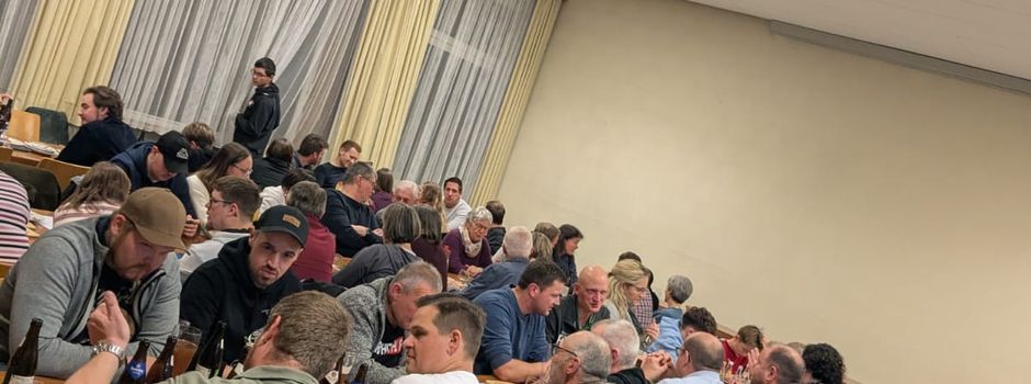 Hauptversammlung mit Helferfest