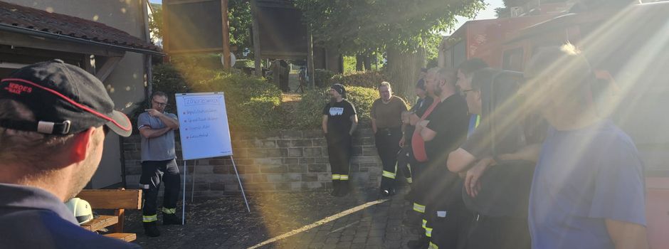 Wasser marsch mit High-Tech: Wie die Feuerwehr Weißenborn den perfekten Löschangriff meistert! 👨‍🚒💧