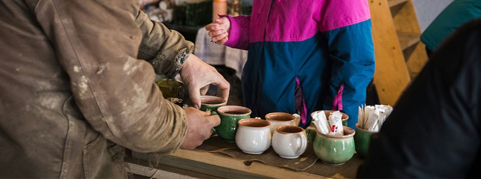 Schwabsburg stimmt sich ein: Glühweinabend für den guten Zweck