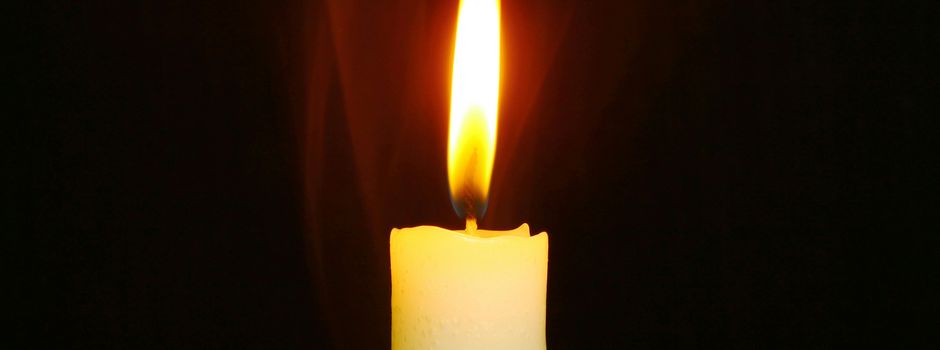 Kerzen verzieren am 3. Januar