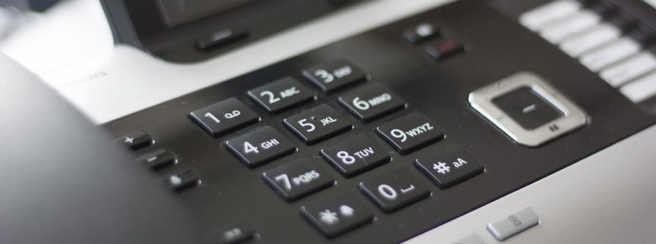 Seniorin aus Kreis Alzey-Worms um Zehntausende Euro betrogen