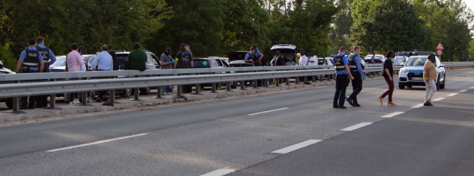 Massen-Schlägerei in Bodenheim – B9 Richtung Mainz zeitweise gesperrt