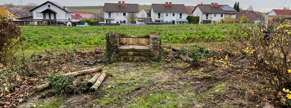 Stetter Spielplatz - Vorbereitung zu den anstehenden Sanierungsarbeiten haben begonnen