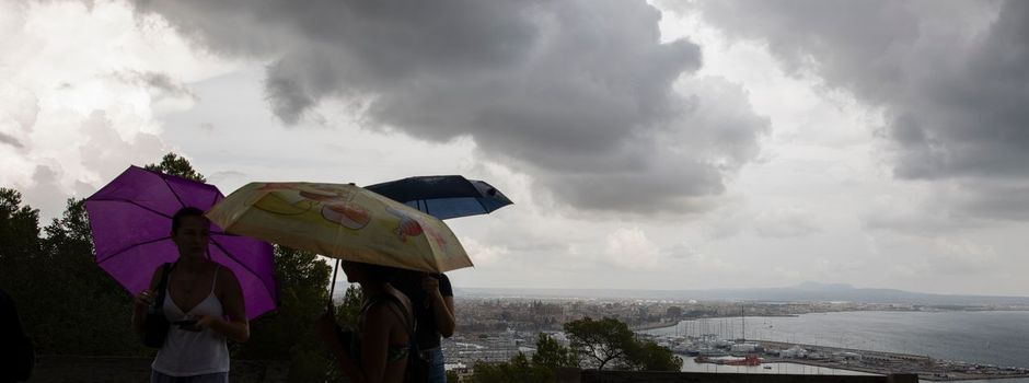Unwetter erreicht Balearen: Starker Regen auf Mallorca