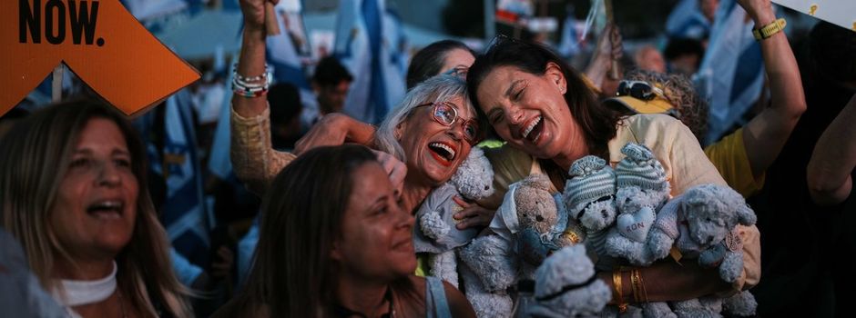 Israel nach Rückkehr der Geiseln im Freudentaumel