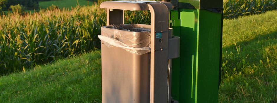 Umweltschutz durch richtige Entsorgung von Hundehaufen